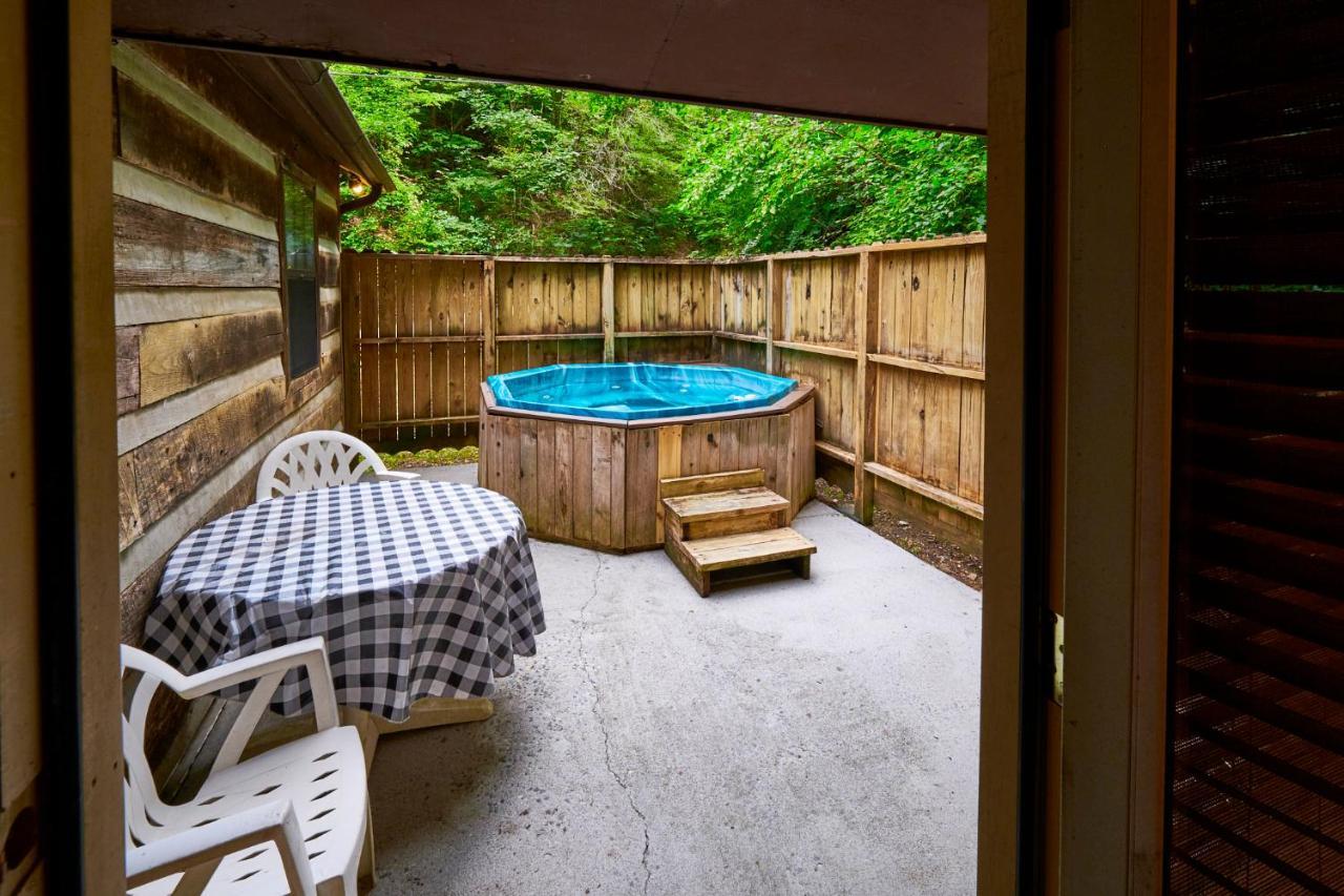 A Cabin In The Woods Pigeon Forge Luaran gambar