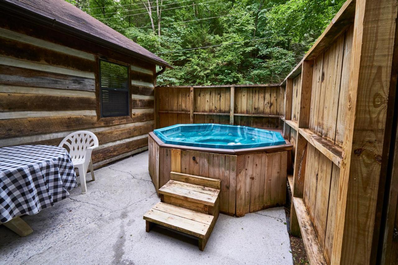 A Cabin In The Woods Pigeon Forge Luaran gambar